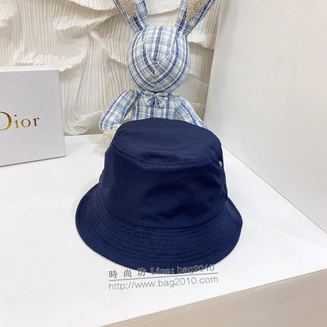 Dior男女同款帽子 迪奧雙面滑面材質漁夫帽遮陽帽  mm1197